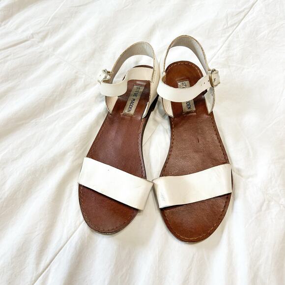 Steve Madden White Leather Ankle Strap Flat Open Toe Sandals Women’s Size 8 - Picture 1 of 5